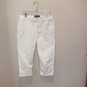 NYDJ White Capri Embellished Jeans - Size 10
